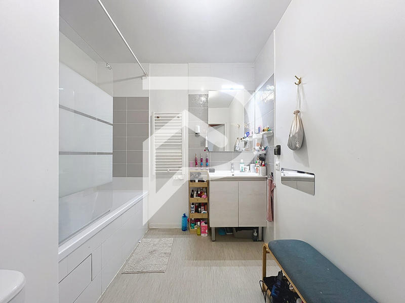 Appartement - 78 m² - 4 pièces