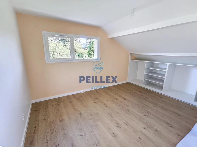 Maison - 102 m² - 5 pièces