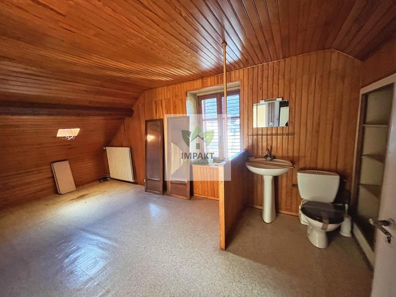 Maison - 220 m² - 12 pièces