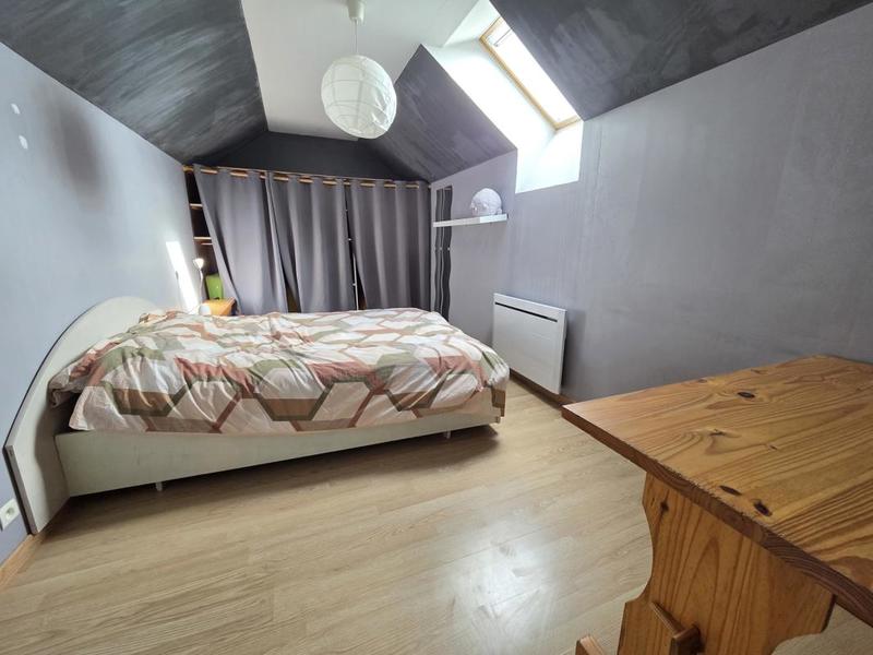 Pavillon - 140 m² - 8 pièces