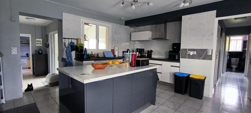 Maison - 158 m² - 6 pièces