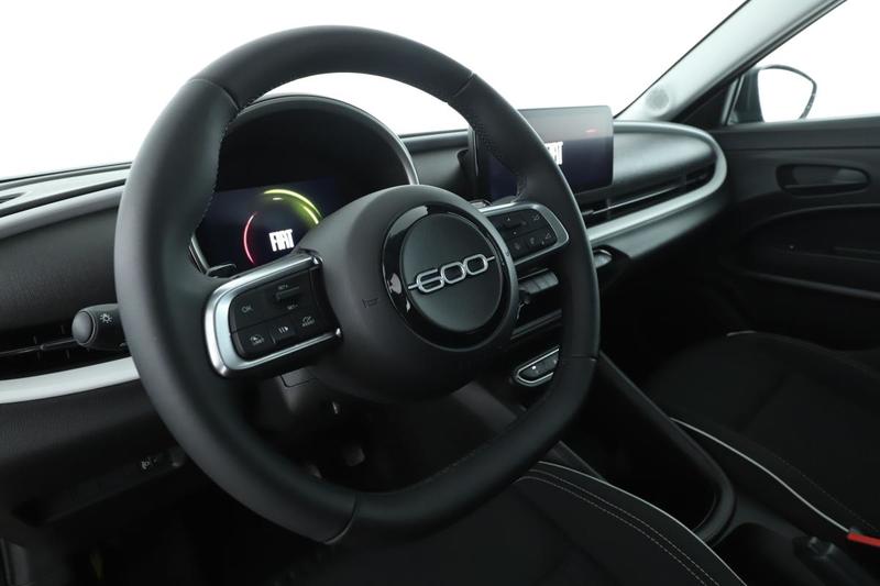 Fiat 600 1.2 Hybrid Dct6 136 ch