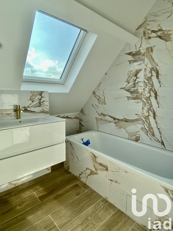 Maison - 143 m² - 6 pièces