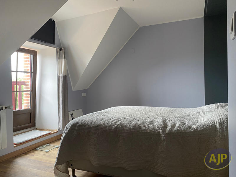 Demeure - 191 m² - 7 pièces