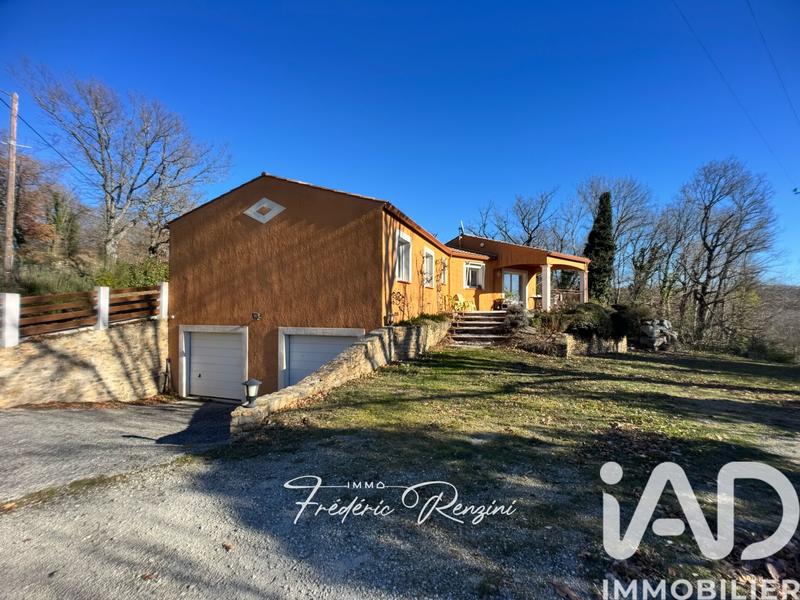 Maison - 127 m² - 6 pièces