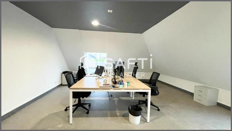 Local commercial - 780 m² - 25 pièces