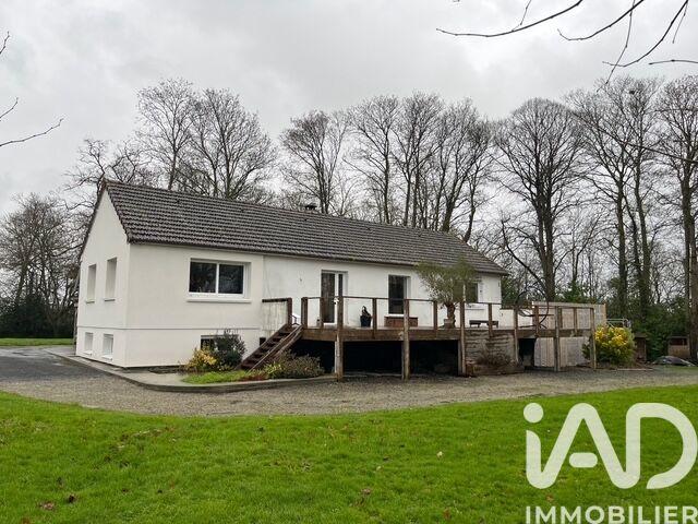 Maison - 210 m² - 8 pièces