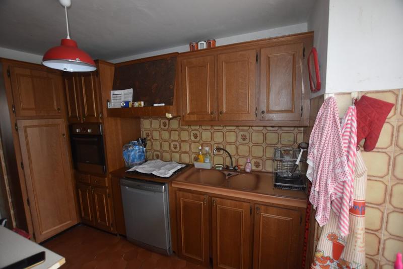 Maison - 182 m² - 9 pièces