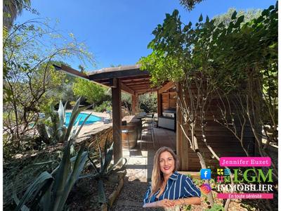 Villa - 171 m² - 4 pièces