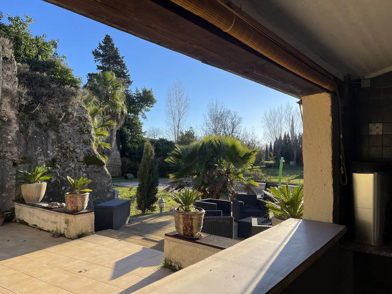 Propriété - 350 m² - 8 pièces