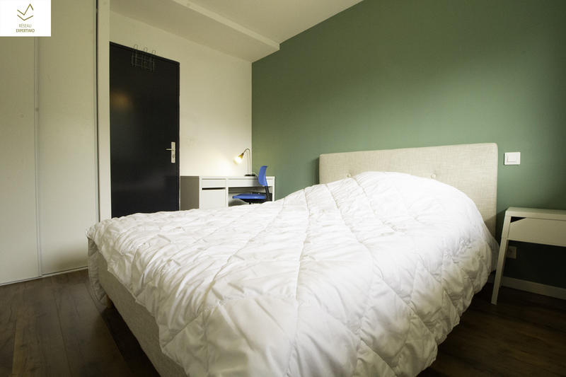 Appartement - 79 m² - 1 pièce