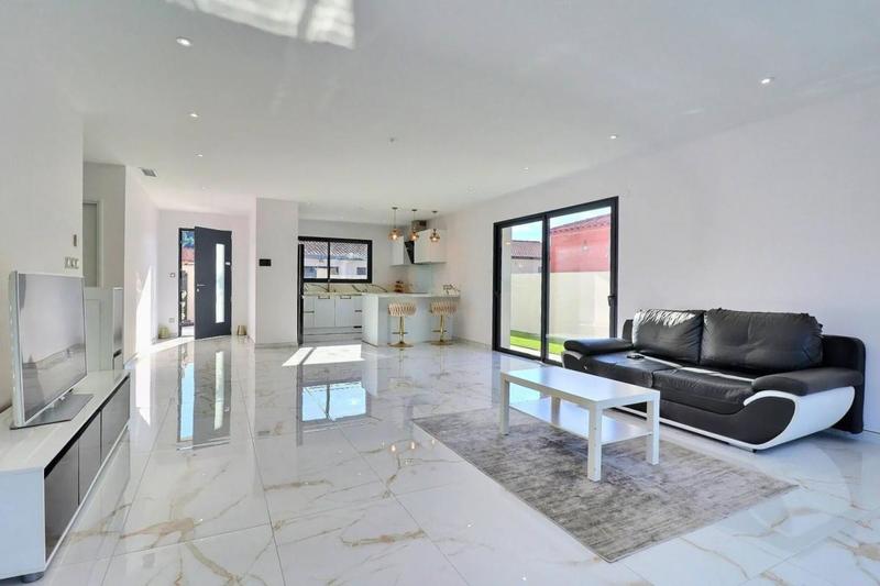 Maison - 130 m² - 5 pièces