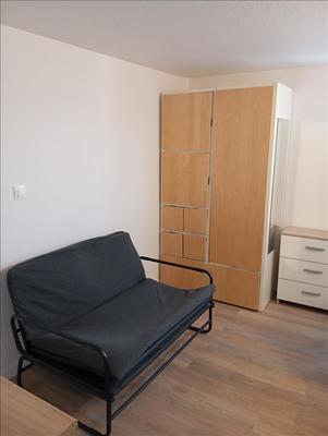 Studio - 15 m² - 1 pièce