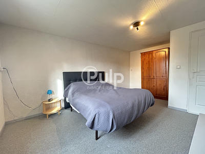 Maison - 121 m² - 6 pièces