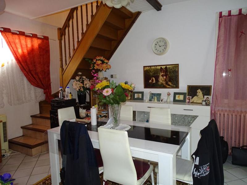 Maison - 234 m² - 11 pièces