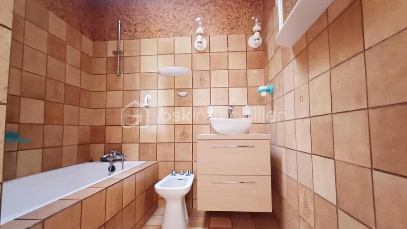 Maison - 85 m² - 5 pièces