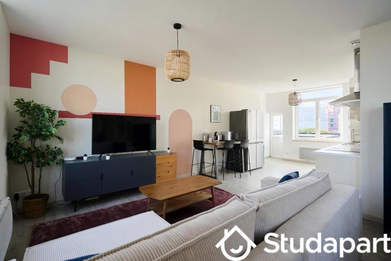 Chambre - 12 m² - 1 pièce