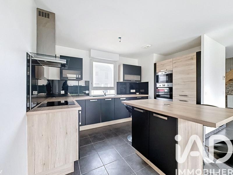 Maison - 103 m² - 5 pièces