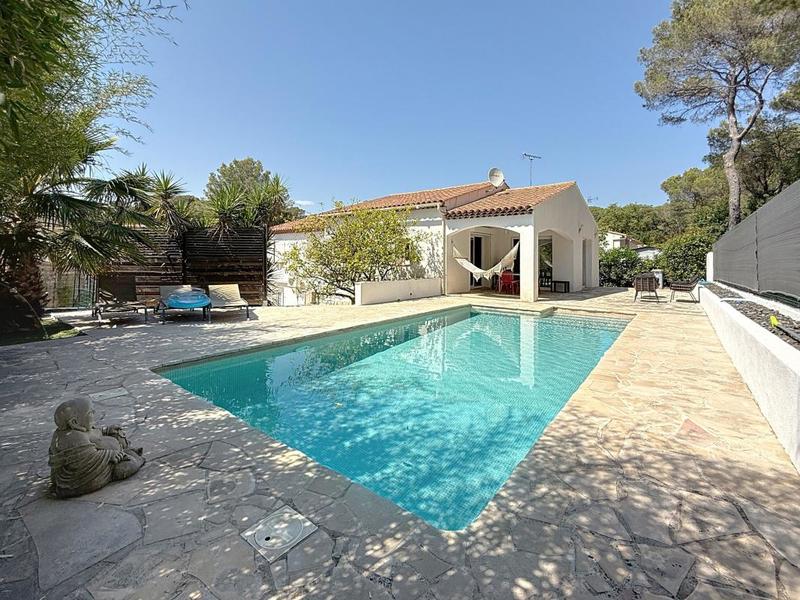 Maison - 151 m² - 5 pièces