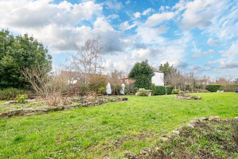 Appartement - 90 m² - 5 pièces