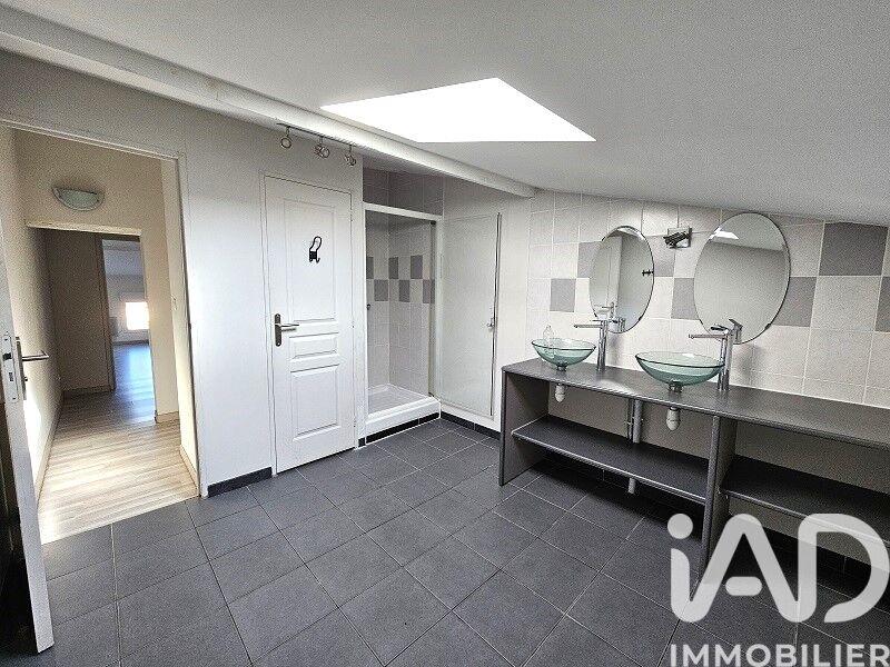 Maison - 102 m² - 6 pièces