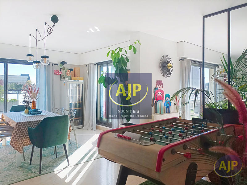 Appartement - 131 m² - 5 pièces