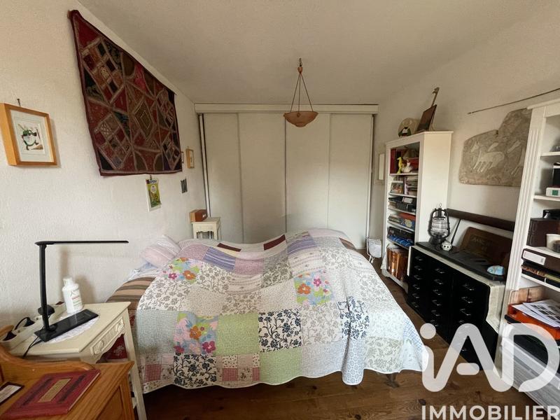 Maison - 230 m² - 6 pièces