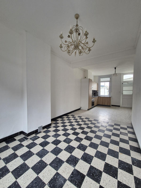 Maison - 73 m² - 4 pièces