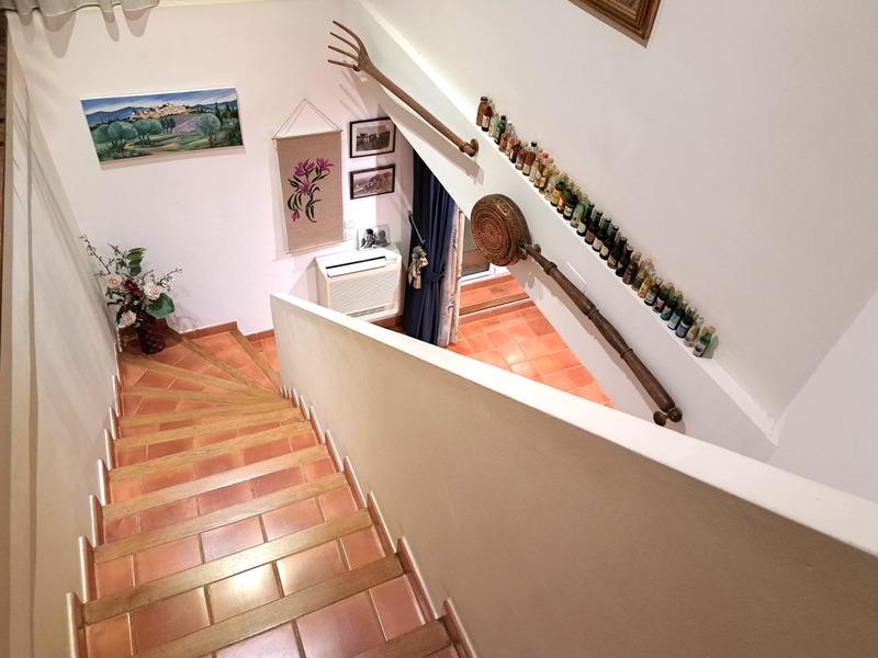 Maison - 183 m² - 8 pièces