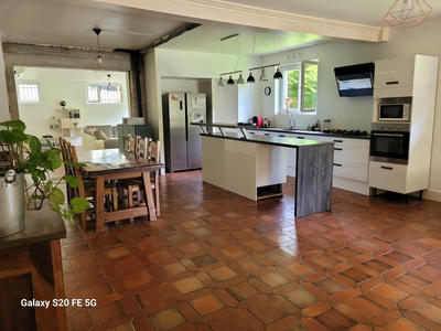 Maison - 125 m² - 4 pièces