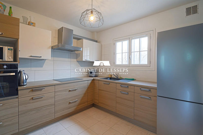 Maison - 121 m² - 4 pièces