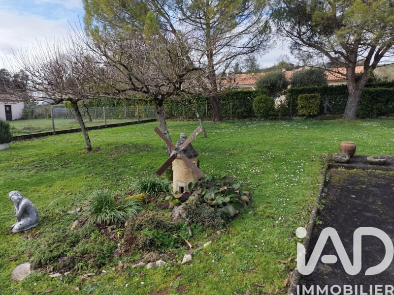 Maison - 90 m² - 5 pièces