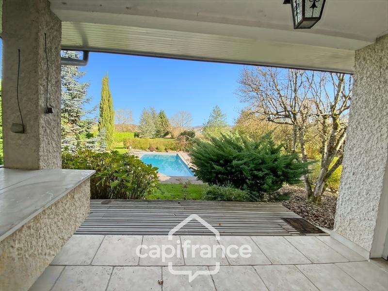 Maison - 192 m² - 8 pièces