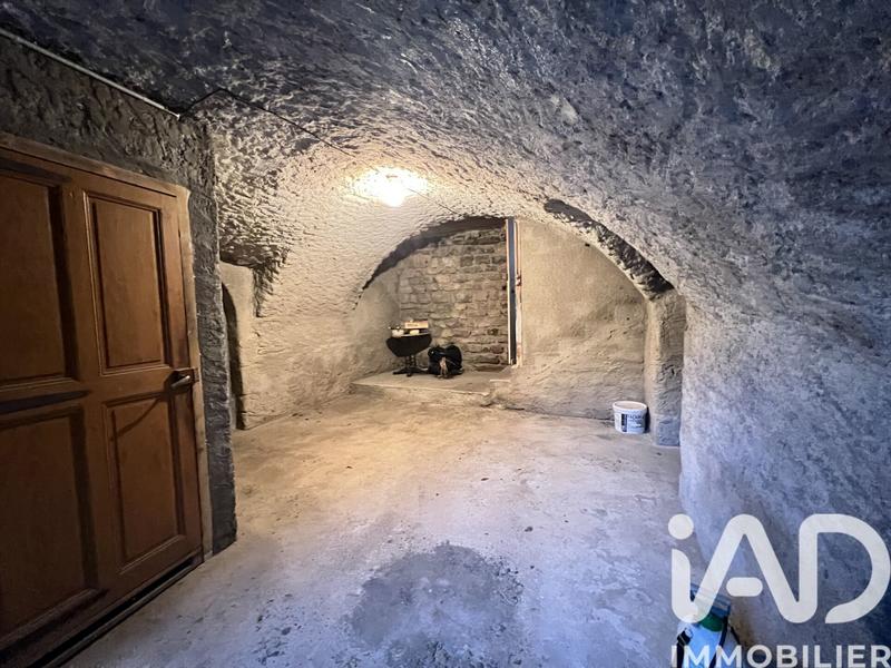 Maison - 188 m² - 5 pièces