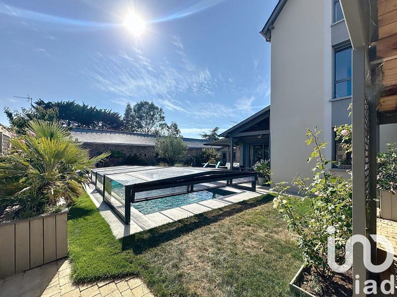 Maison - 192 m² - 7 pièces