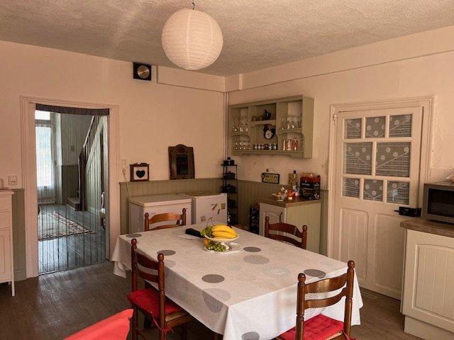 Maison - 155 m² - 7 pièces