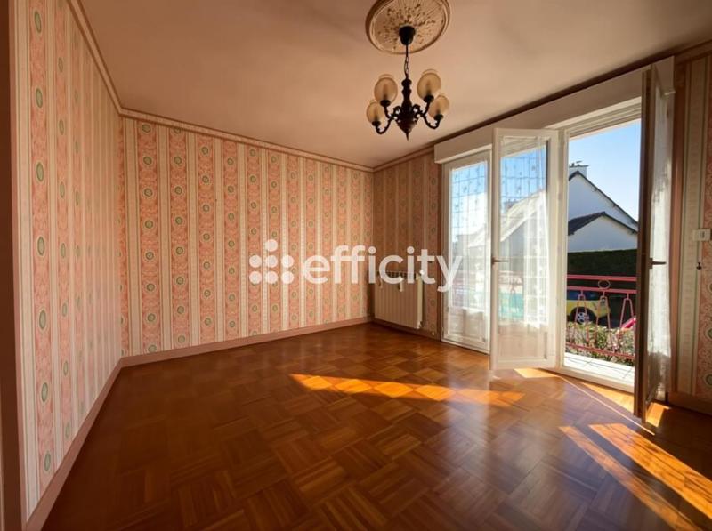 Maison - 79 m² - 4 pièces