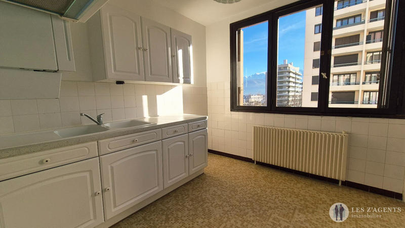 Appartement - 73 m² - 4 pièces