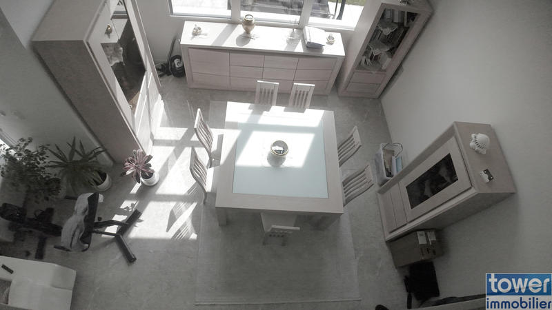 Maison - 203 m² - 7 pièces