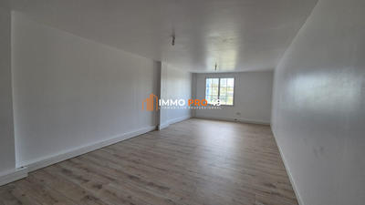 Local d'activités - 300 m²