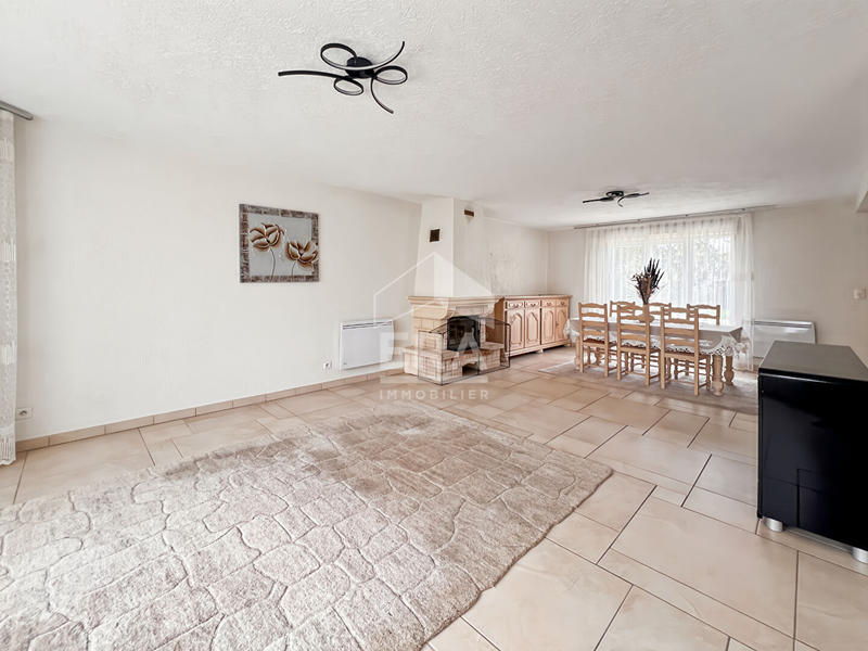 Maison - 123 m² - 7 pièces