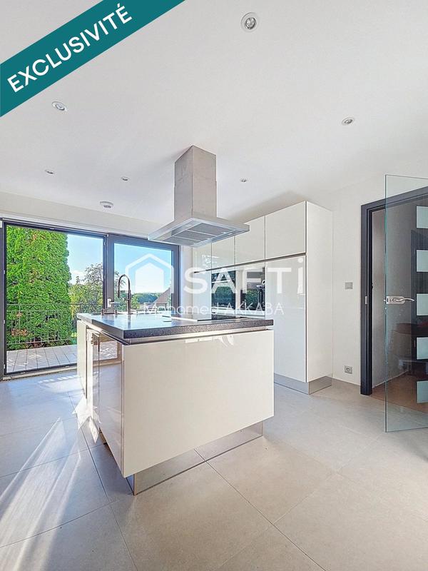 Maison - 168 m² - 7 pièces