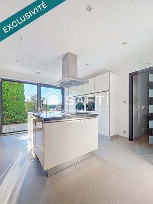 Maison - 168 m² - 7 pièces