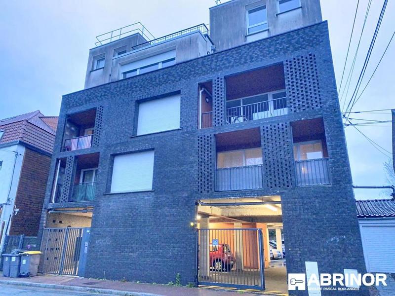 Studio - 33 m² - 1 pièce