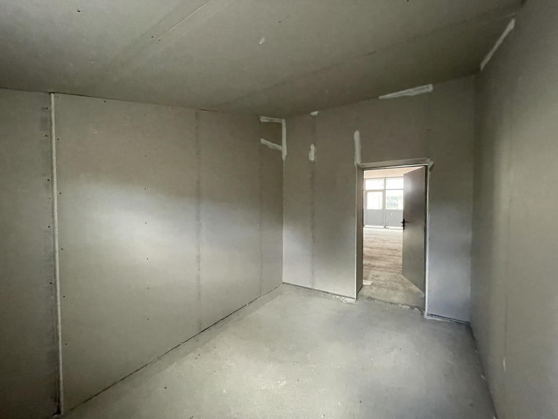 Local commercial - 145 m²