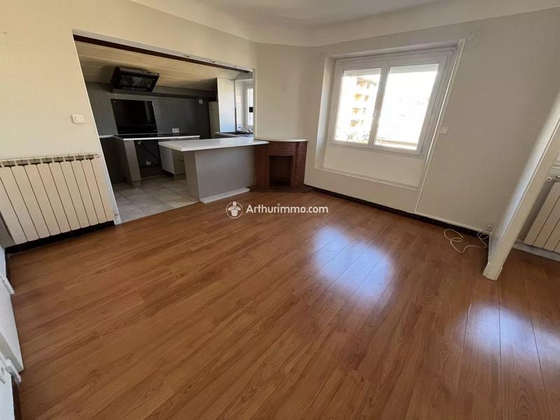 Appartement - 77 m² - 4 pièces
