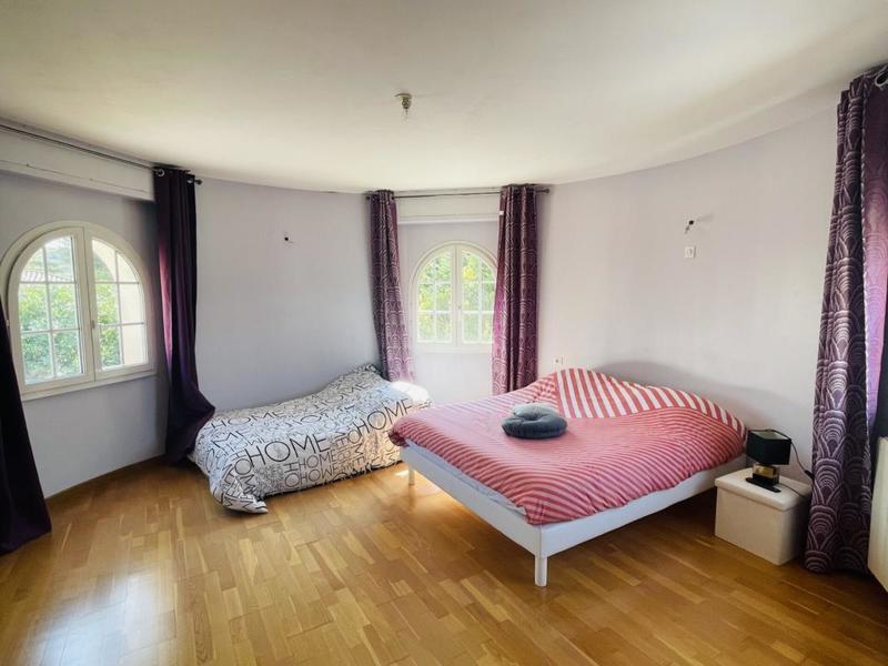 Maison d'architecte - 174 m² - 4 pièces