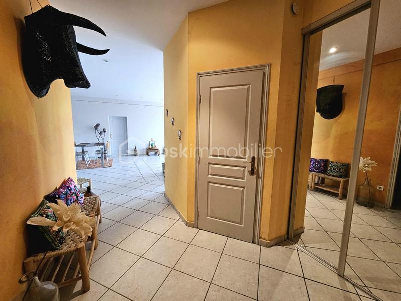 Appartement - 141 m² - 5 pièces