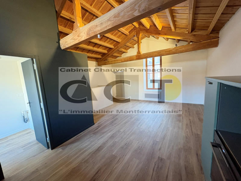 Duplex - 65 m² - 3 pièces