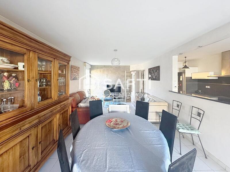 Appartement - 101 m² - 4 pièces